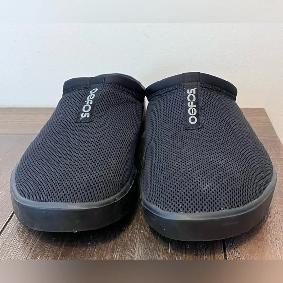 OOFOS Black Slip-On Loafers - Picture 2 of 10